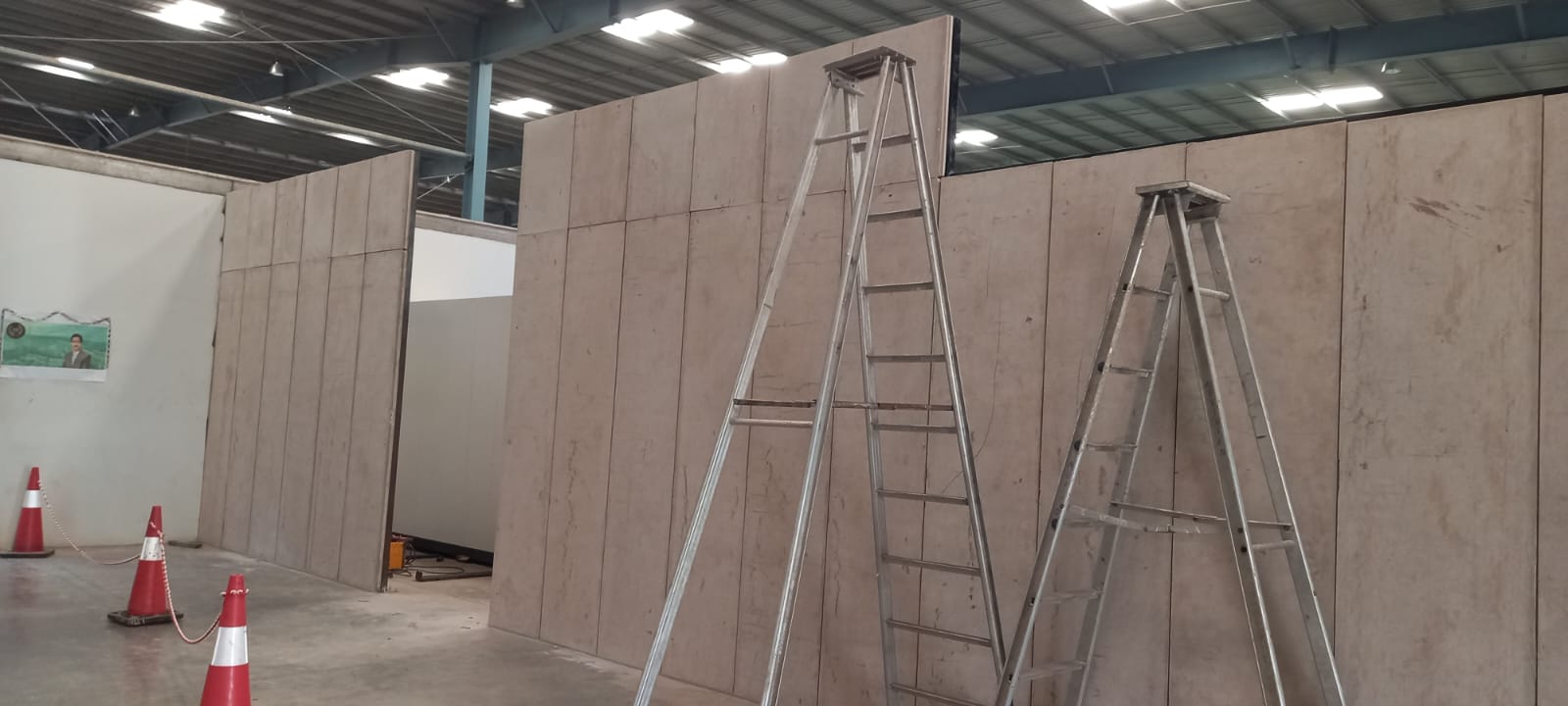 Ceiling Partition